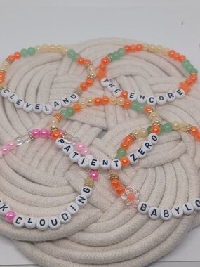 Taylor Swift- Showgirl Era- The Encore Bracelets- 5 Pack